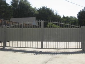 gray automatic gate